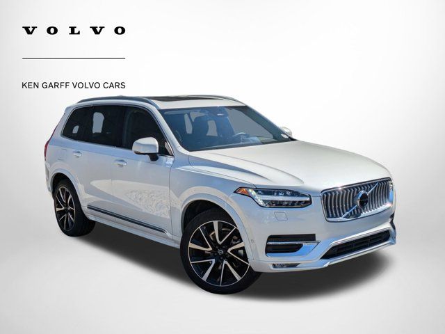 2024 Volvo XC90 Plus Bright Theme