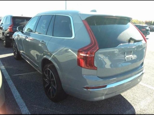 2024 Volvo XC90 Plus Bright Theme