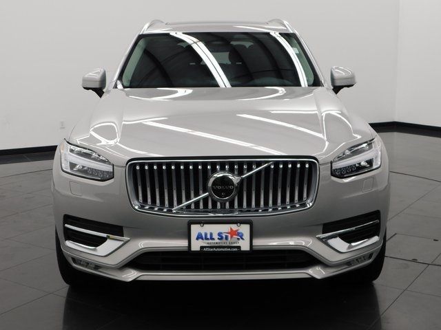 2024 Volvo XC90 Plus Bright Theme