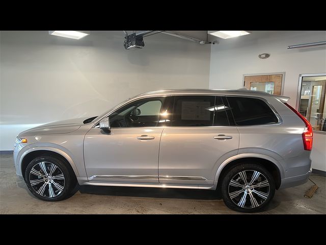 2024 Volvo XC90 Plus Bright Theme