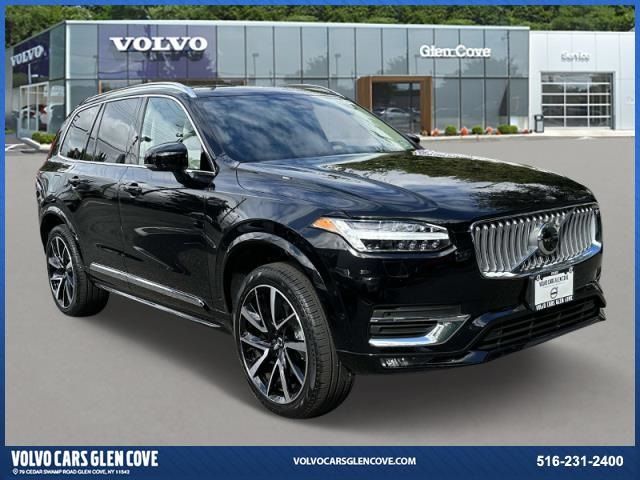 2024 Volvo XC90 Plus Bright Theme