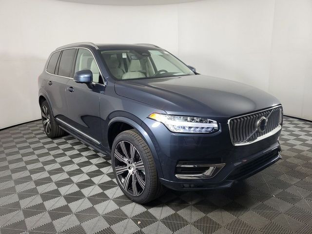 2024 Volvo XC90 Plus Bright Theme