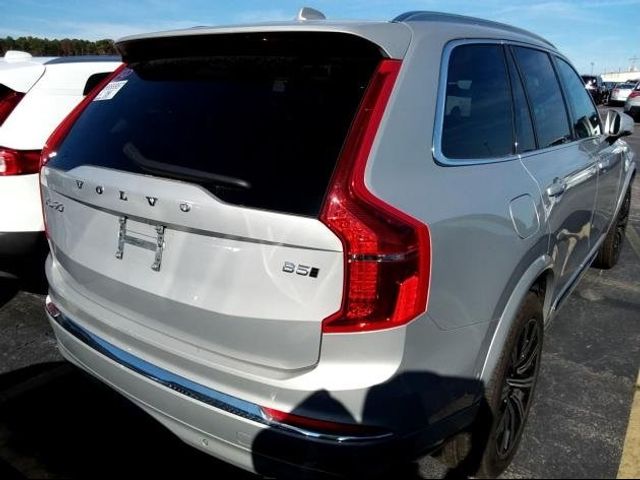 2024 Volvo XC90 Plus Bright Theme