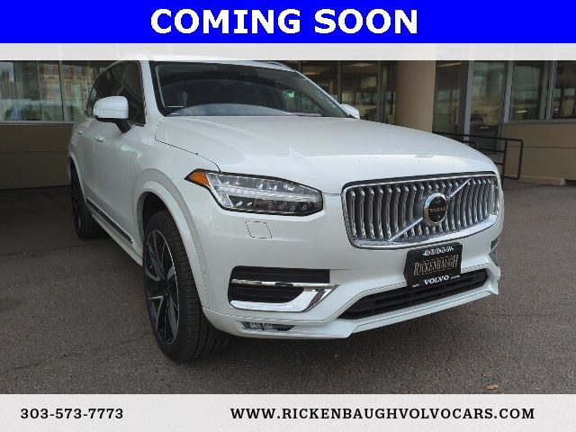 2024 Volvo XC90 Plus Bright Theme