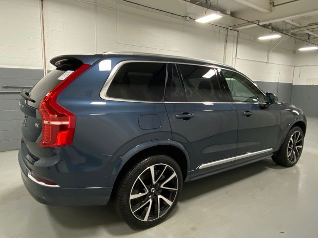 2024 Volvo XC90 Plus Bright Theme