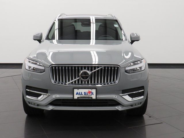 2024 Volvo XC90 Plus Bright Theme