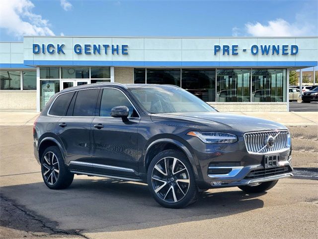 2024 Volvo XC90 Plus Bright Theme