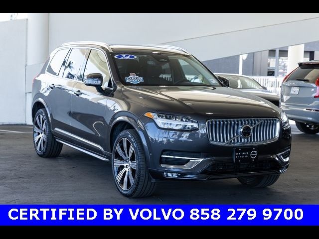 2024 Volvo XC90 Plus Bright Theme