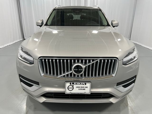 2024 Volvo XC90 Plus Bright Theme