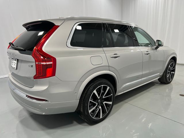 2024 Volvo XC90 Plus Bright Theme