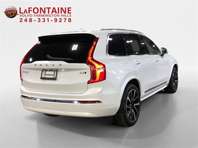 2024 Volvo XC90 Plus Bright Theme