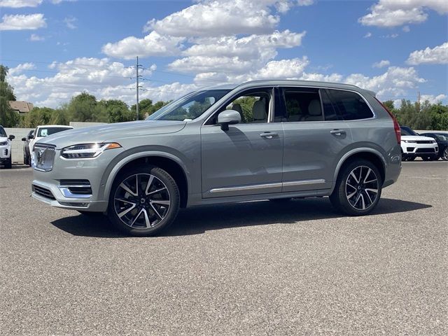 2024 Volvo XC90 Plus Bright Theme