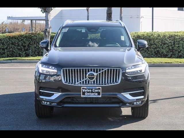 2024 Volvo XC90 Plus Bright Theme