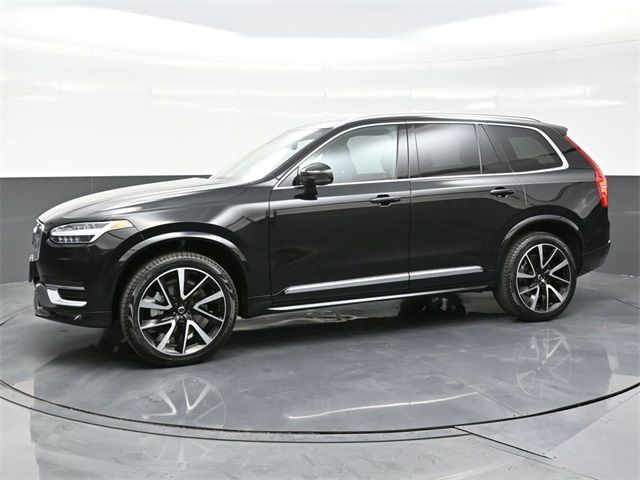 2024 Volvo XC90 Plus Bright Theme