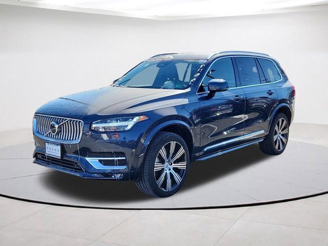 2024 Volvo XC90 Plus Bright Theme