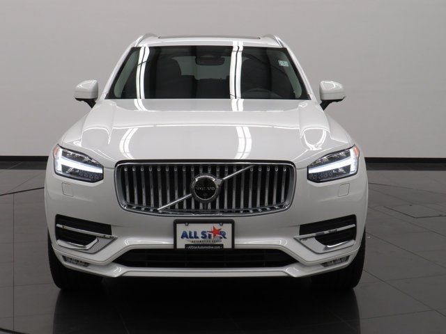 2024 Volvo XC90 Plus Bright Theme