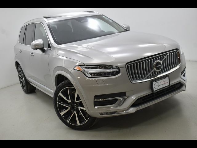 2024 Volvo XC90 Plus Bright Theme