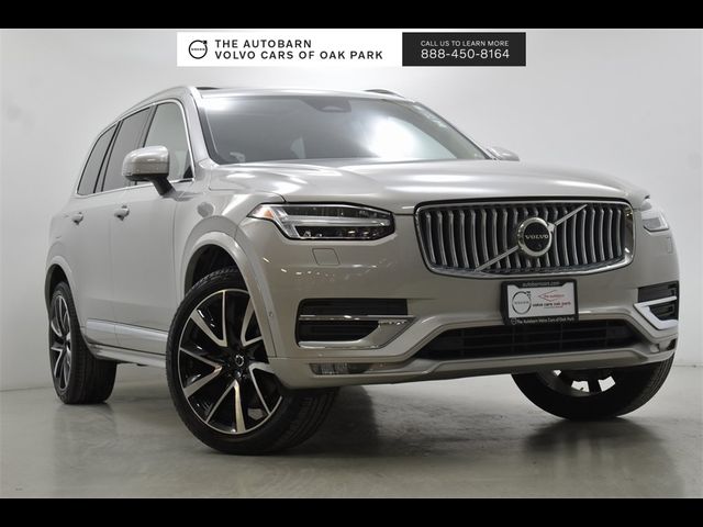 2024 Volvo XC90 Plus Bright Theme