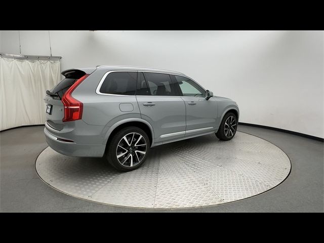 2024 Volvo XC90 Plus Bright Theme