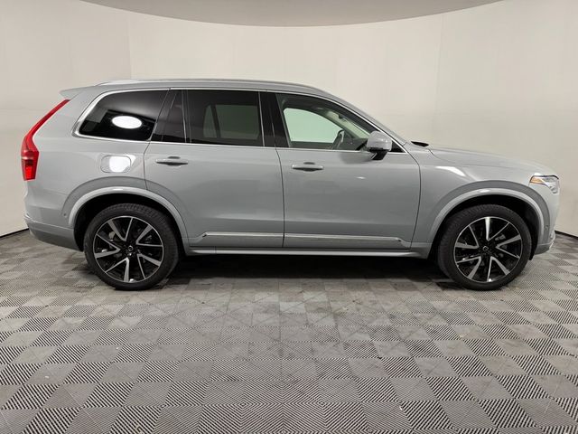 2024 Volvo XC90 Plus Bright Theme