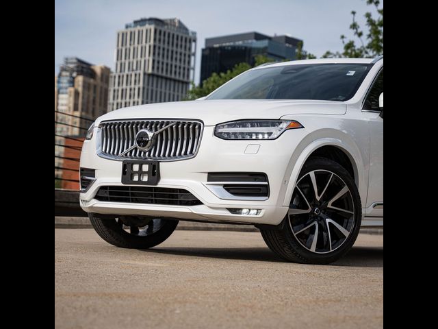2024 Volvo XC90 Plus Bright Theme