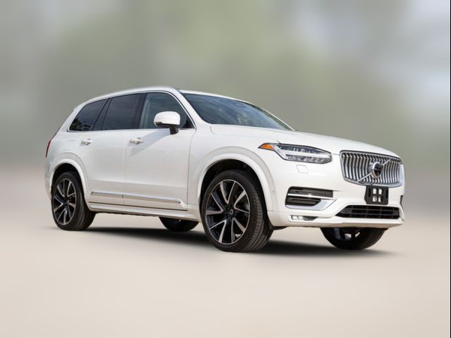 2024 Volvo XC90 Plus Bright Theme
