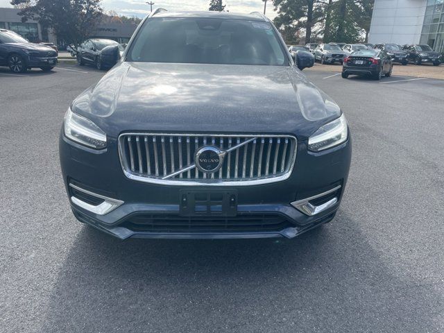 2024 Volvo XC90 Plus Bright Theme