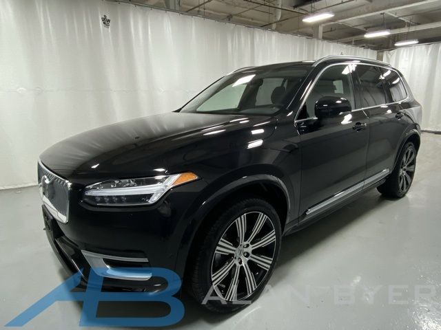 2024 Volvo XC90 Plus Bright Theme