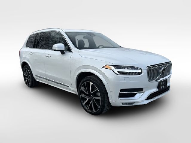 2024 Volvo XC90 Plus Bright Theme