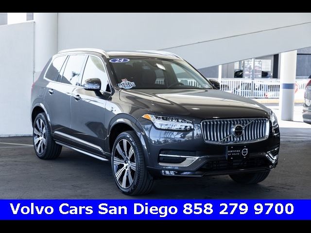 2024 Volvo XC90 Plus Bright Theme