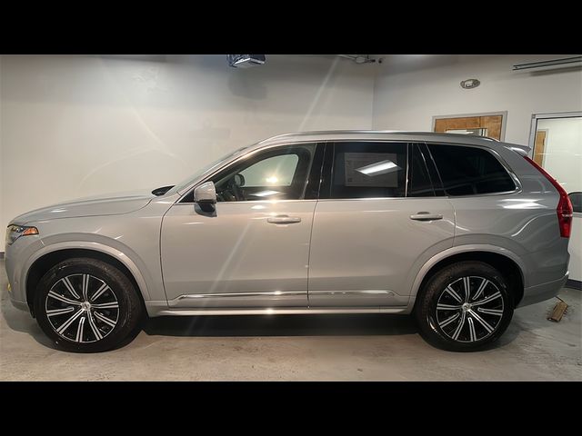 2024 Volvo XC90 Plus Bright Theme