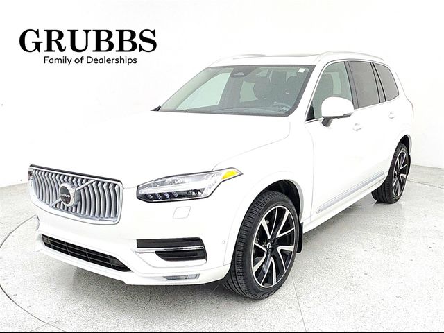 2024 Volvo XC90 Plus Bright Theme