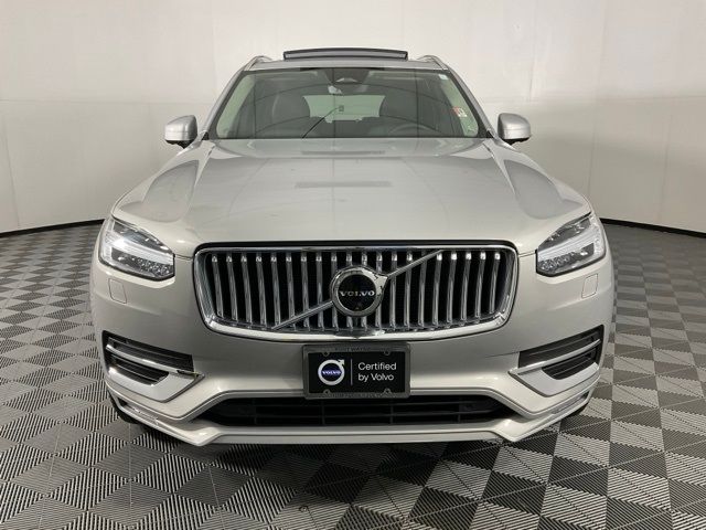 2024 Volvo XC90 Plus Bright Theme