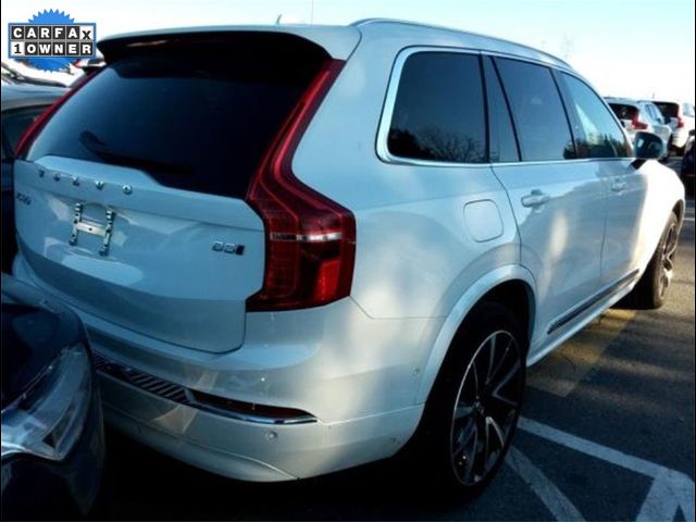 2024 Volvo XC90 Plus Bright Theme