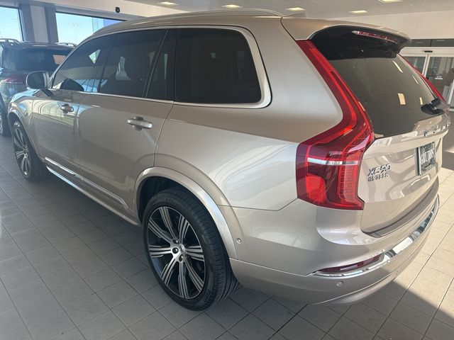 2024 Volvo XC90 Plus Bright Theme