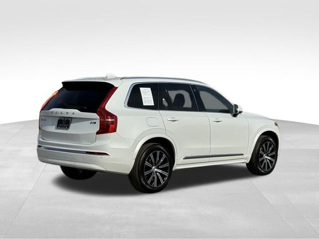 2024 Volvo XC90 Plus Bright Theme