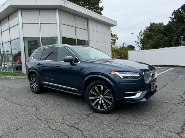 2024 Volvo XC90 Plus Bright Theme