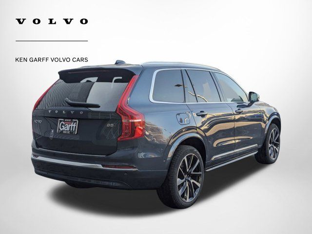 2024 Volvo XC90 Plus Bright Theme