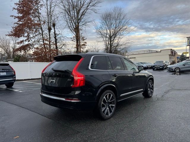 2024 Volvo XC90 Plus Bright Theme