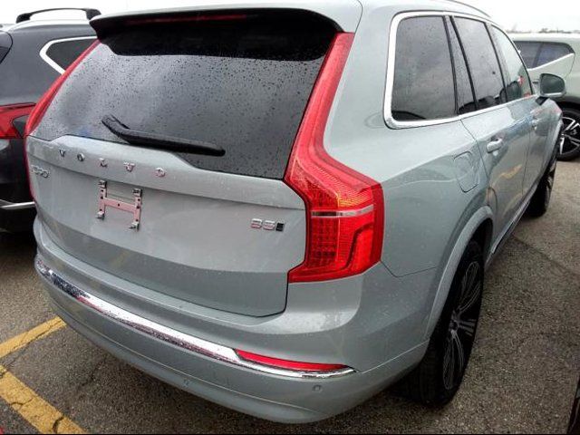 2024 Volvo XC90 Plus Bright Theme