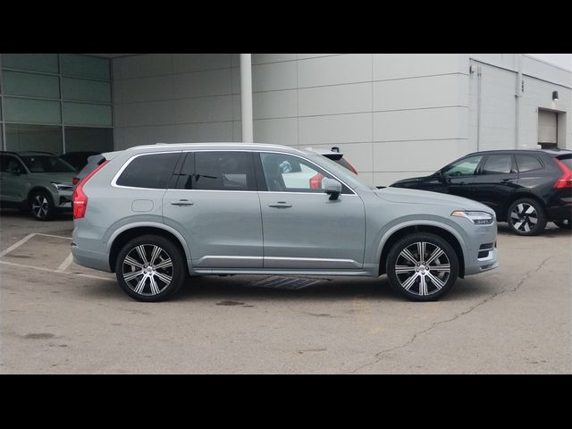 2024 Volvo XC90 Plus Bright Theme