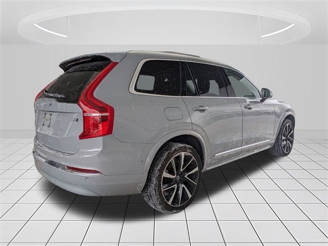 2024 Volvo XC90 Plus Bright Theme