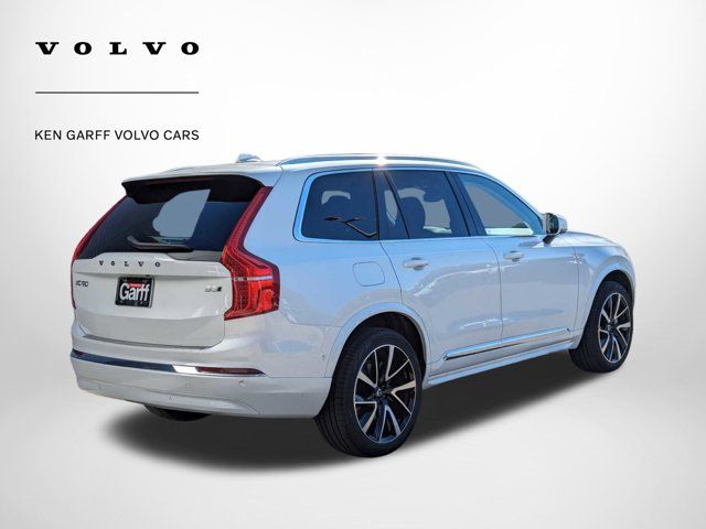 2024 Volvo XC90 Plus Bright Theme