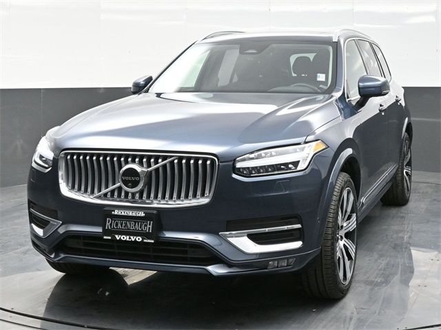 2024 Volvo XC90 Plus Bright Theme