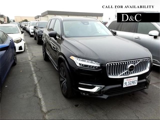 2024 Volvo XC90 Plus Bright Theme