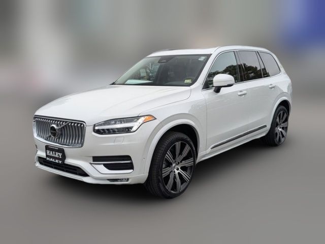 2024 Volvo XC90 Plus Bright Theme