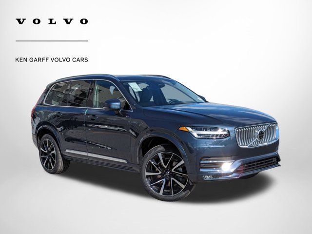 2024 Volvo XC90 Plus Bright Theme