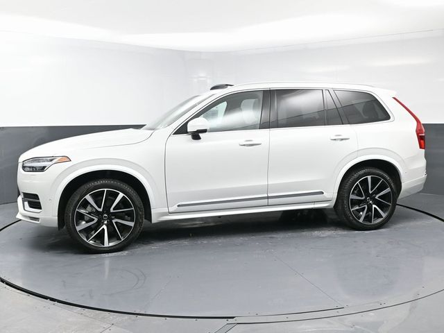 2024 Volvo XC90 Plus Bright Theme