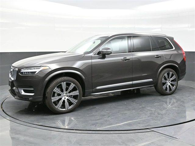 2024 Volvo XC90 Plus Bright Theme