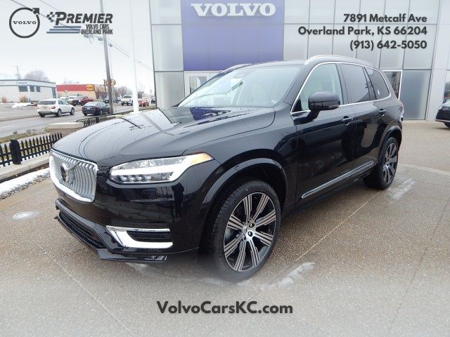 2024 Volvo XC90 Plus Bright Theme